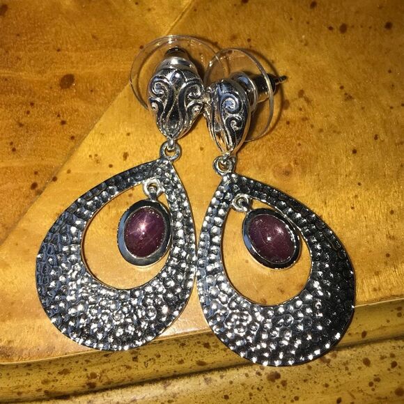 Natural Star Ruby Sterling Silver Earrings Discounted - Picture 1 of 6